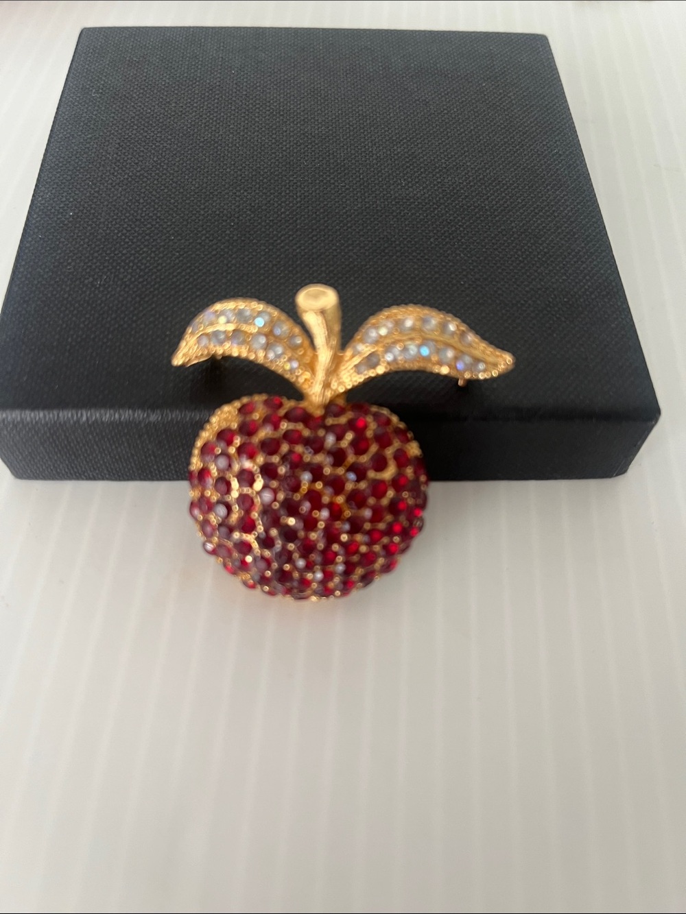 Vintage Gold -tone Apple Brooch